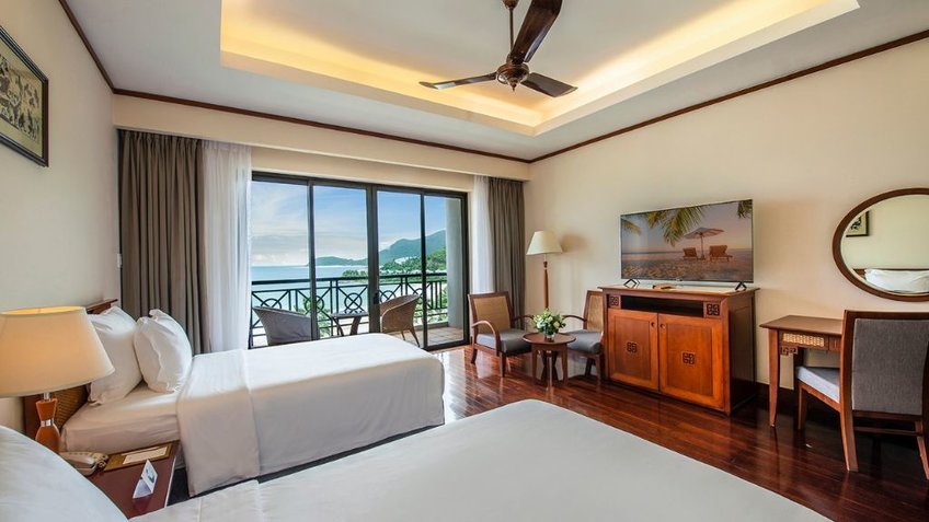 Grand Deluxe Ocean View