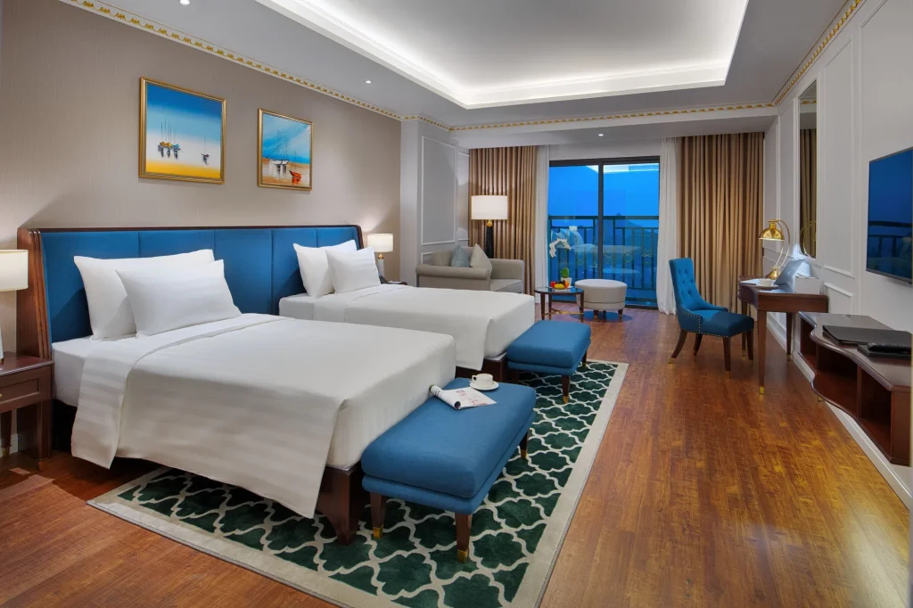 Premium Deluxe hướng Vịnh (Premium Deluxe Bay View)